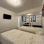 Unico * بسكييرا ديل غاردا